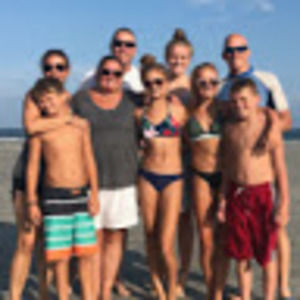 Meet your Posher, Kenzie